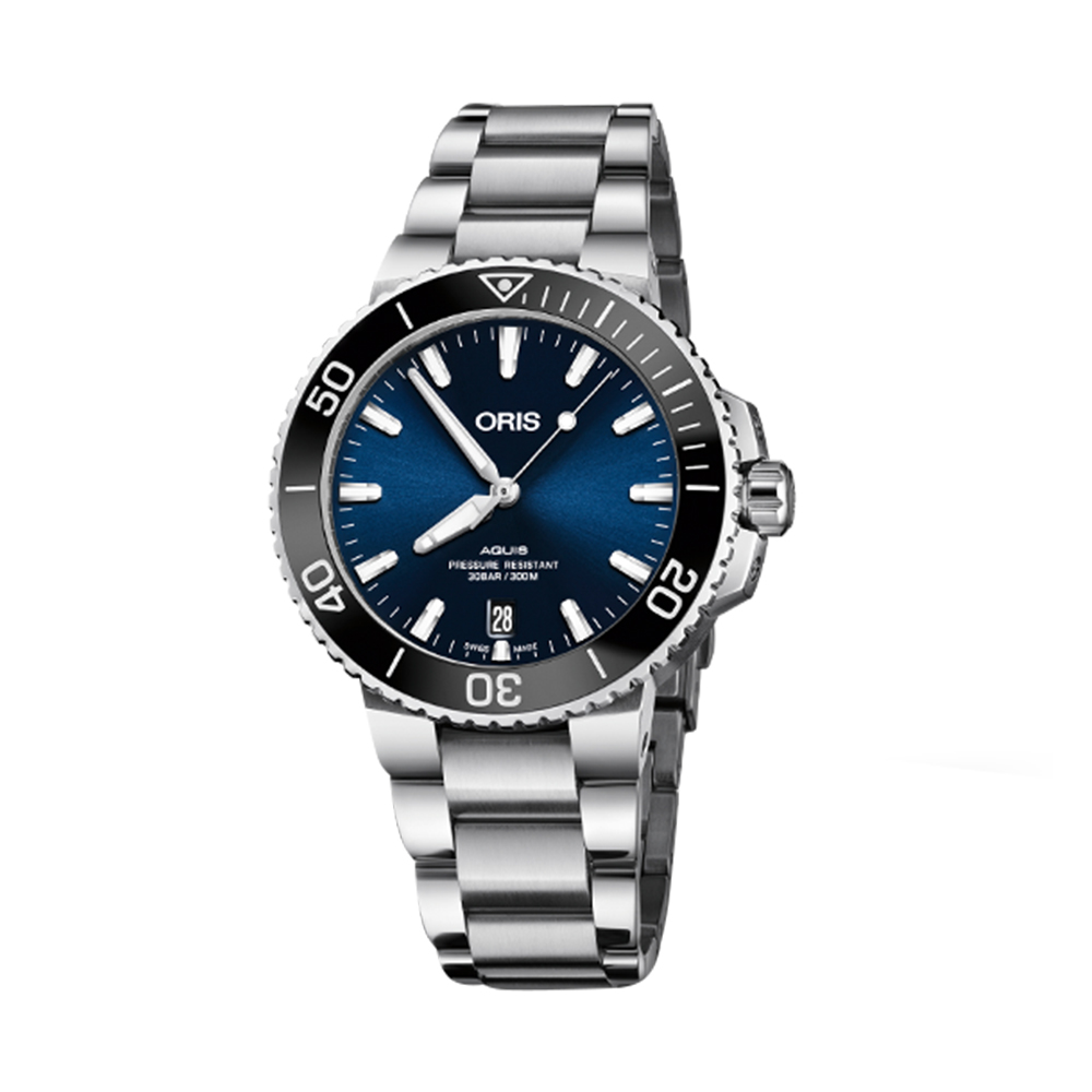 ORIS Aquis Date