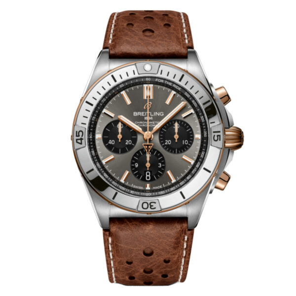 BREITLING Chronomat B01 42 Triumph
