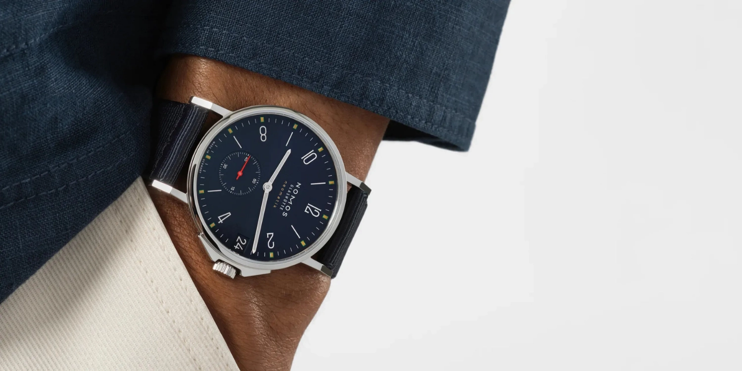 Nomos Ahoi bei Juwelier Mayer in Starnberg