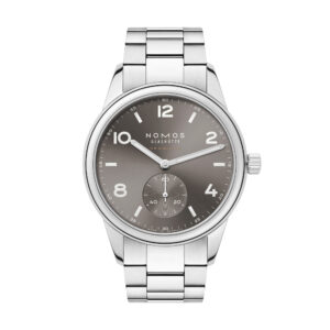 NOMOS Glashütte Club Sport neomatik 39 smoke