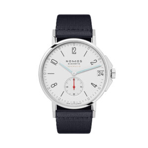 NOMOS Glashütte Ahoi Neomatik 38 Datum