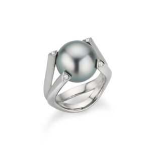 Gellner Wave Ring