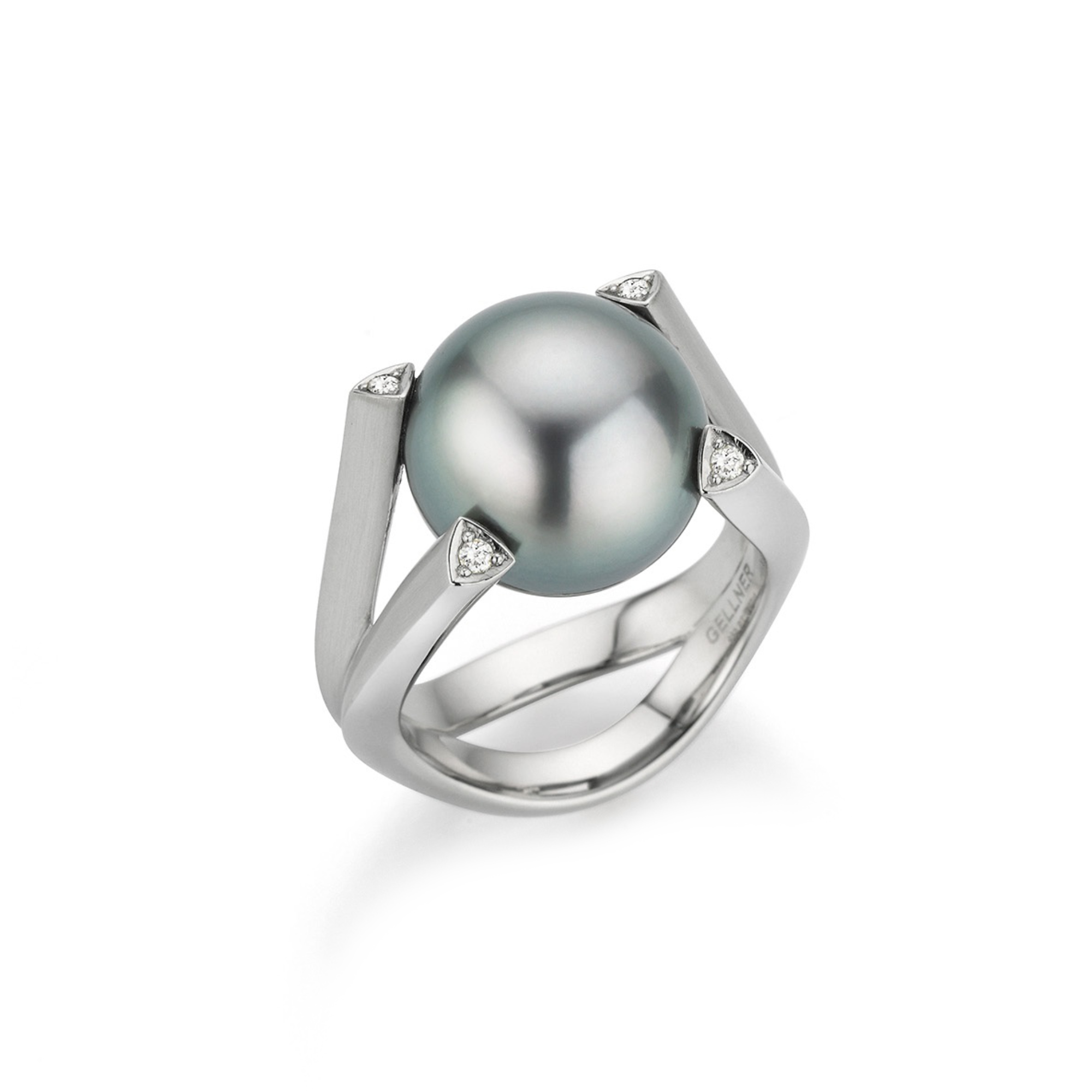 Gellner Wave Ring